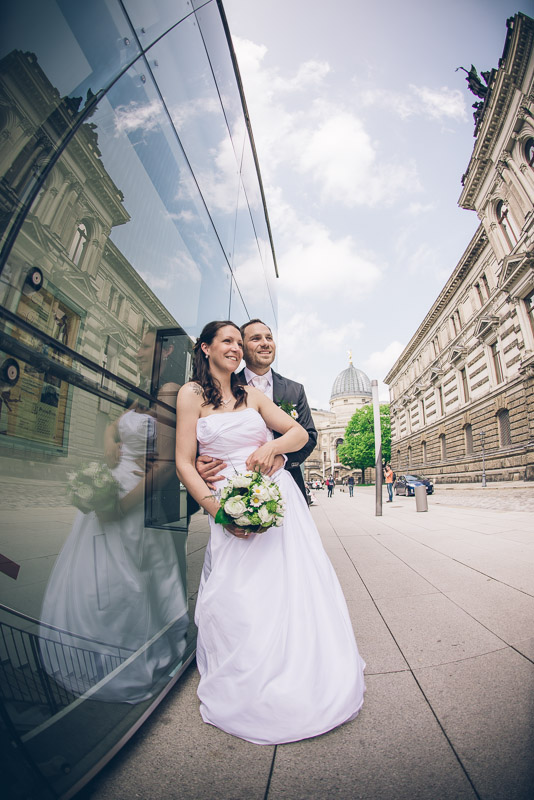 Hochzeit mit Trash-the-dress in Dresden und Zabeltitz